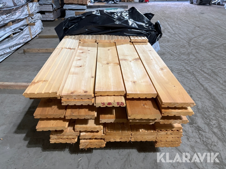 Furugolv  32x190 utskott