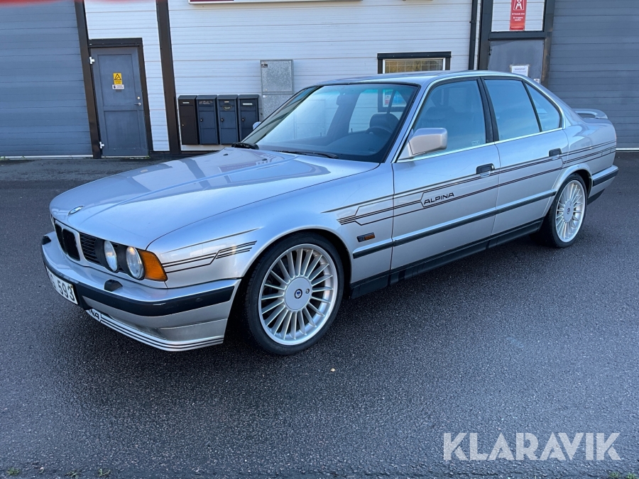 Veteranbil BMW 525i Aut 170hk