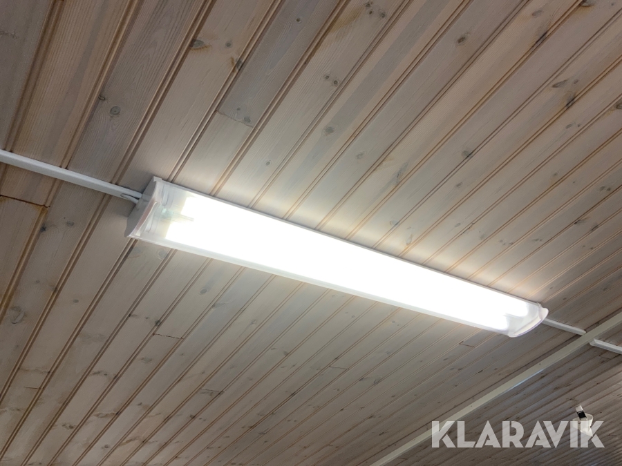 LED-armatur Cosmos 44 st, från Malmberg, IP44