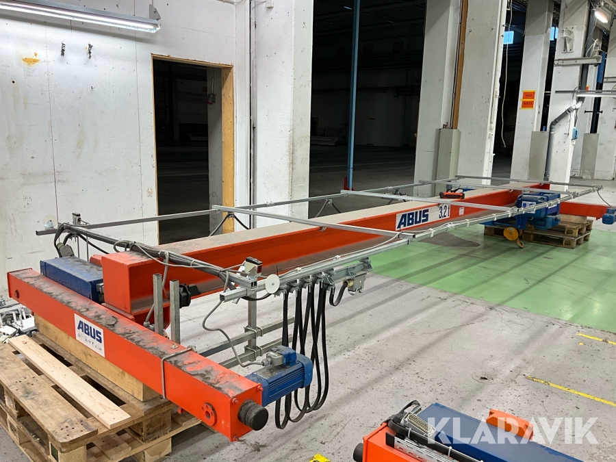 Travers Abus 3,2 ton med telfer