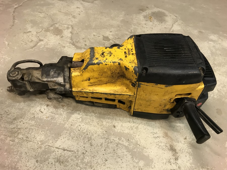 Cobra bilmaskin (renoveringsobjekt)