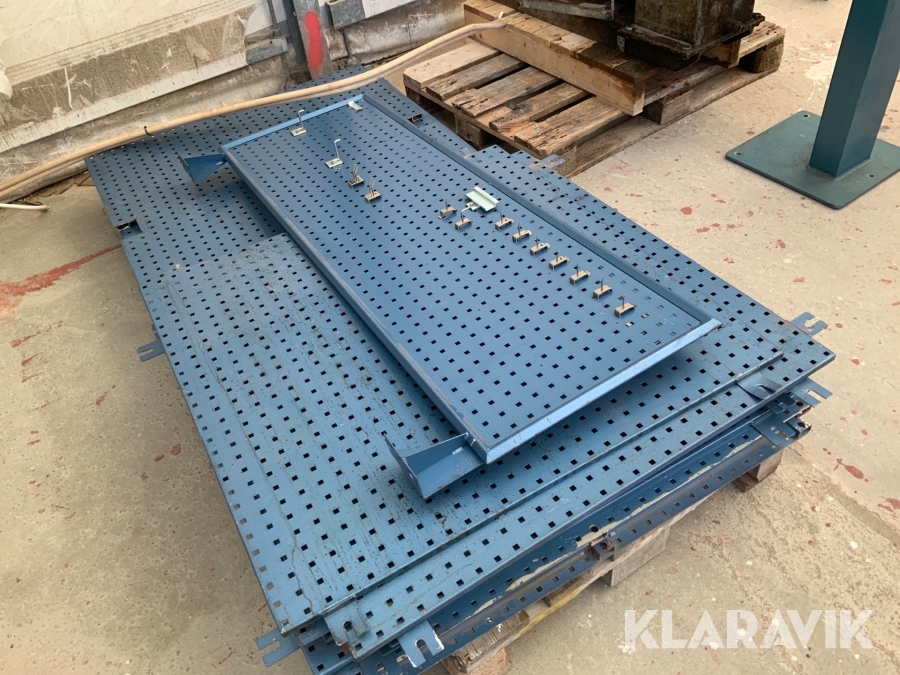 Verktygstavlor och skåp