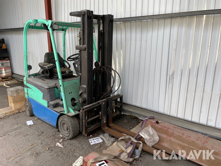 Truck Mitsubishi FB16N