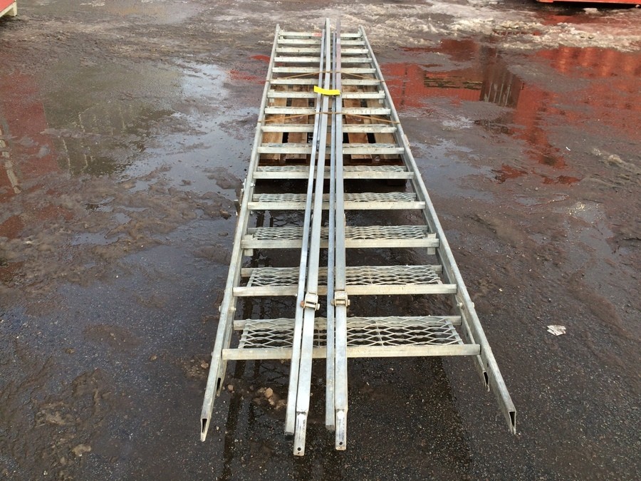 Horisonttrappa 15 stegs trappa 