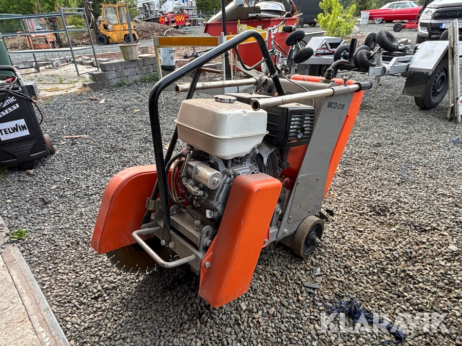 Asfaltsåg Mikasa MCD-218HS