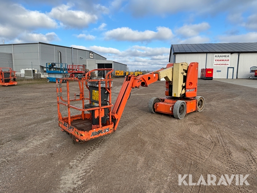 Bomlift JLG E300AJP