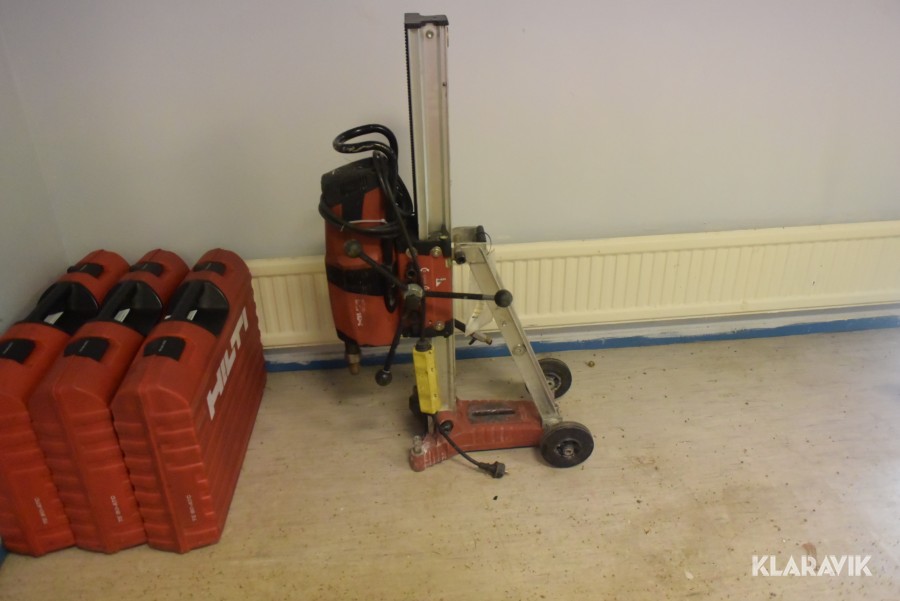 Kärnborrmaskin med stativ