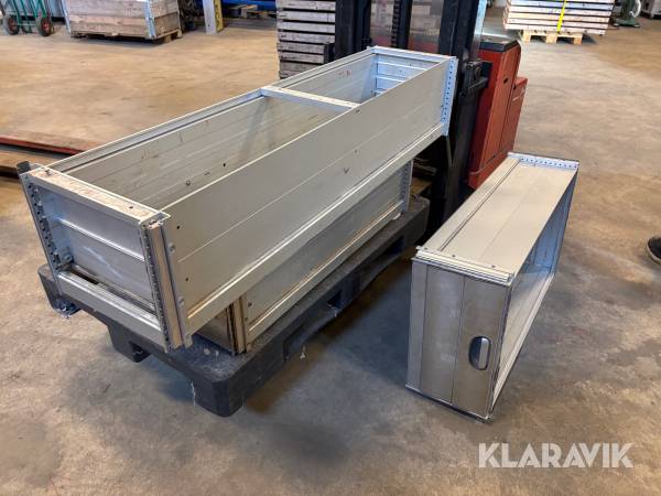 Arbetsskåp till bil