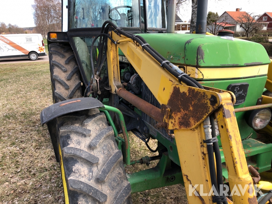 Traktor John Deere 2250 4WD med lastare