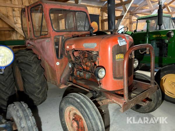 Veterantraktor Nuffield 3 DL