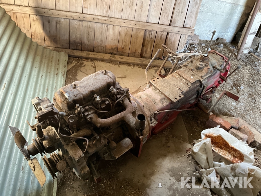 Traktormotor och växellåda Volvo BM 430