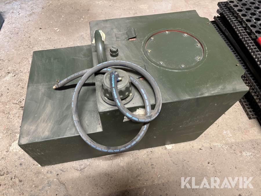 Hydrauloljetank till bandvagn Hägglunds BV206