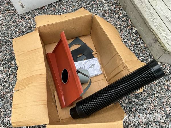 Avloppsluftare Vittinge 2-kupigt Brunröd