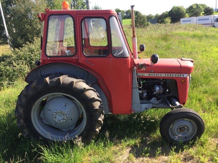 Traktor Massey Ferguson 30