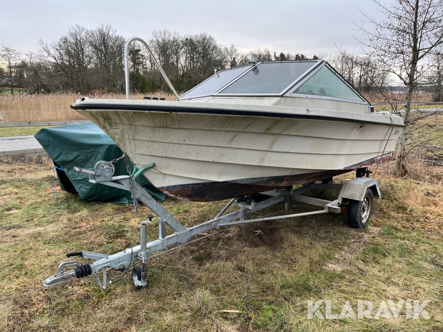 Motorbåt Draco 1700 med båtkärra 