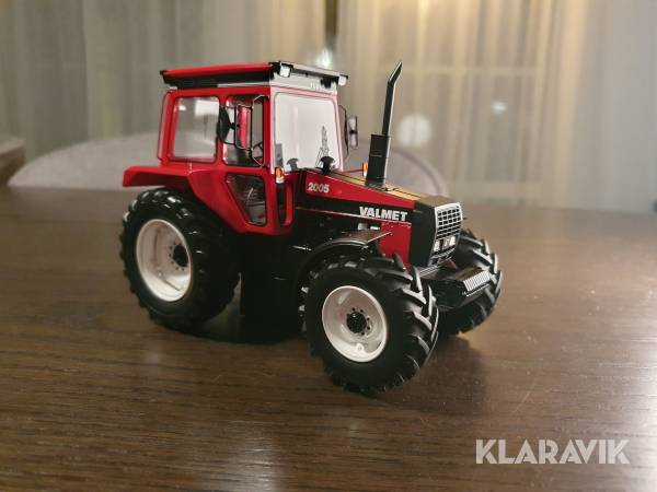 Traktormodell Volvo BM Valmet 2005