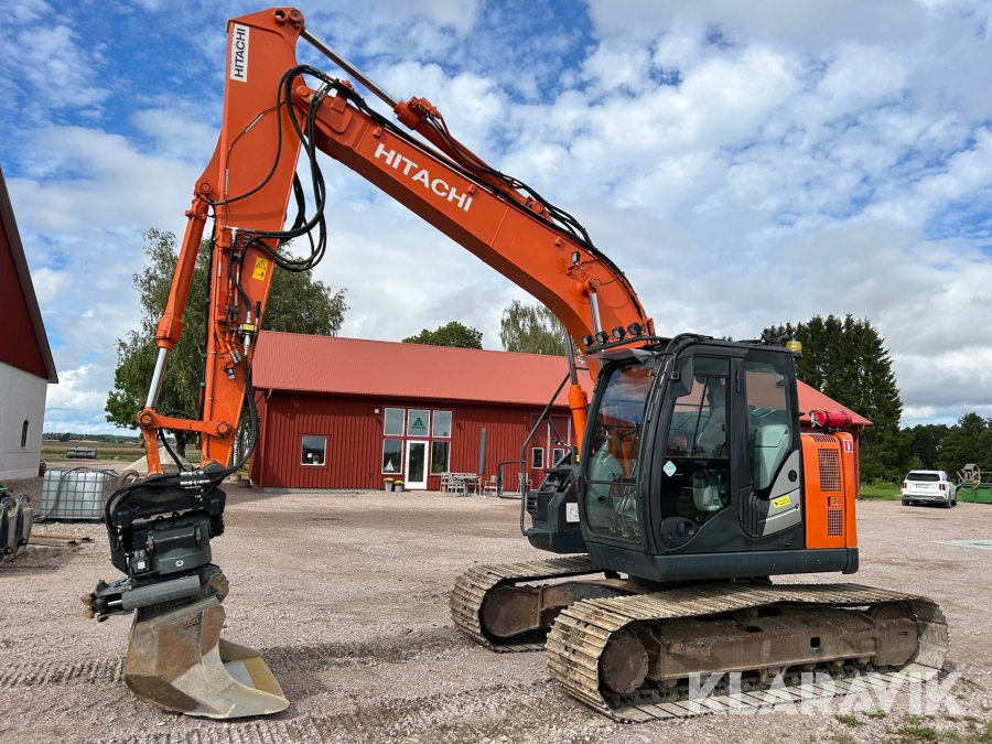 Grävmaskin Hitachi ZX135US-6