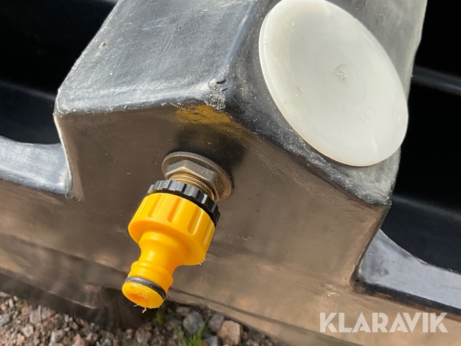 Vattenkar, Mark, Klaravik auktioner