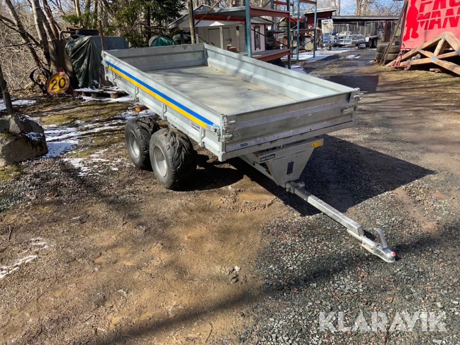 ATV Släp Lejab förberedd för tipp