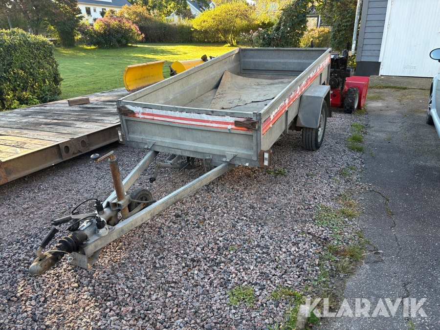 Personbilssläp Trailergruppen med Tipp