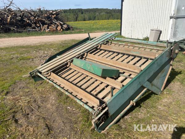 Matarbord till ensilagevagn