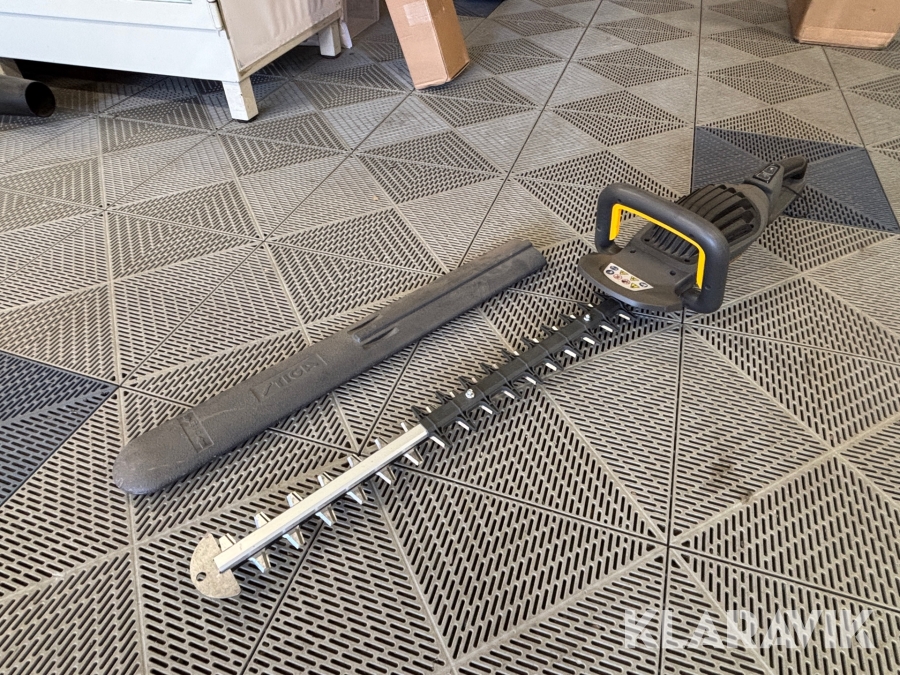 Häcksax Stiga SHT 900 AE