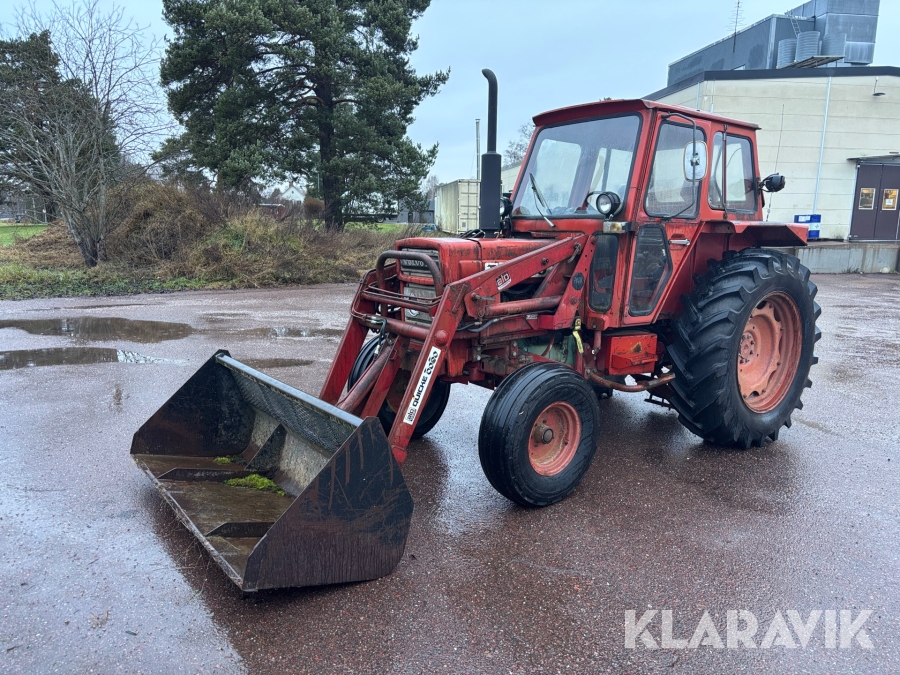 Traktor Volvo BM 500 med frontlastare