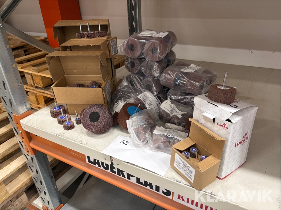 Lamellslipstift med slipväv