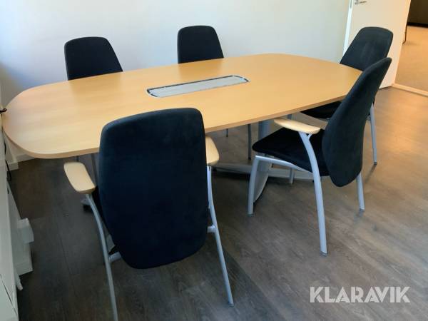 Konferensmöbel Kinnarps 1st bord / 7st stolar