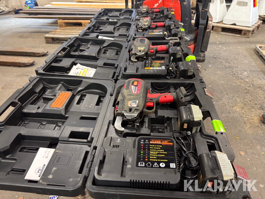 Parti med Najmaskiner Max RB398