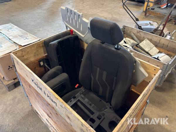 Stolar och inredning Ford transit Connect