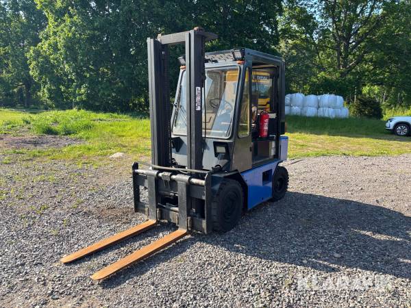 Truck Stocka 2550