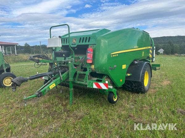 Kombipress John Deere C441R