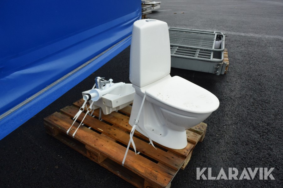 Sanitetsporslin IFÖ vC stol och tvättställ