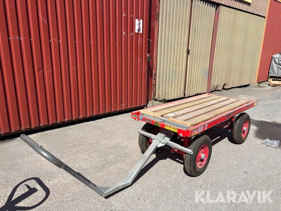 Fyrhjulsvagn Starke Arvid 18400 höj & sänkbar