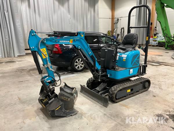 Grävmaskin Airman AX10U-7