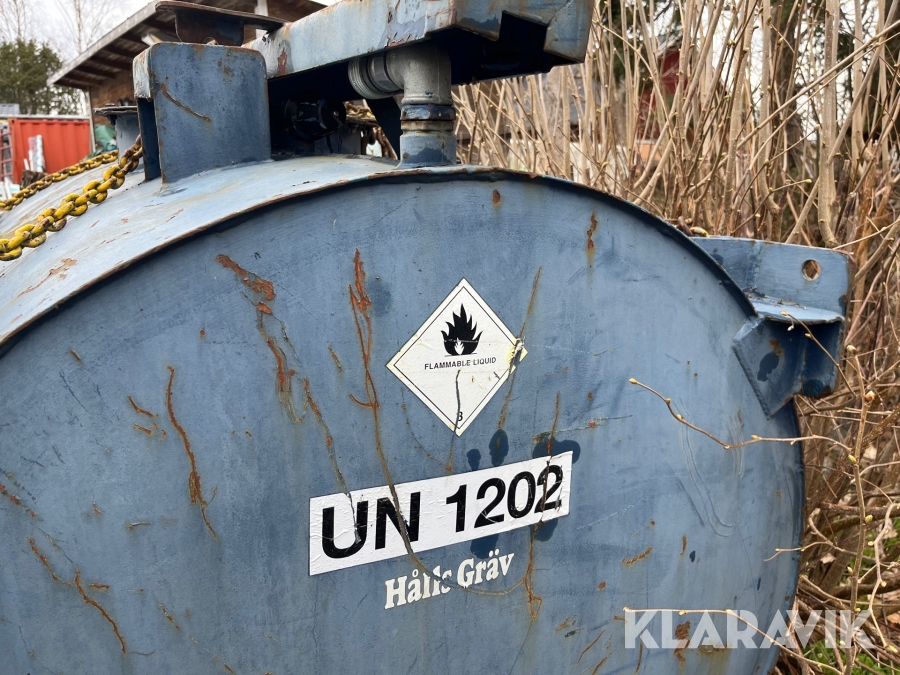 Dieseltank UN 1202, Norrtälje, Klaravik auktioner