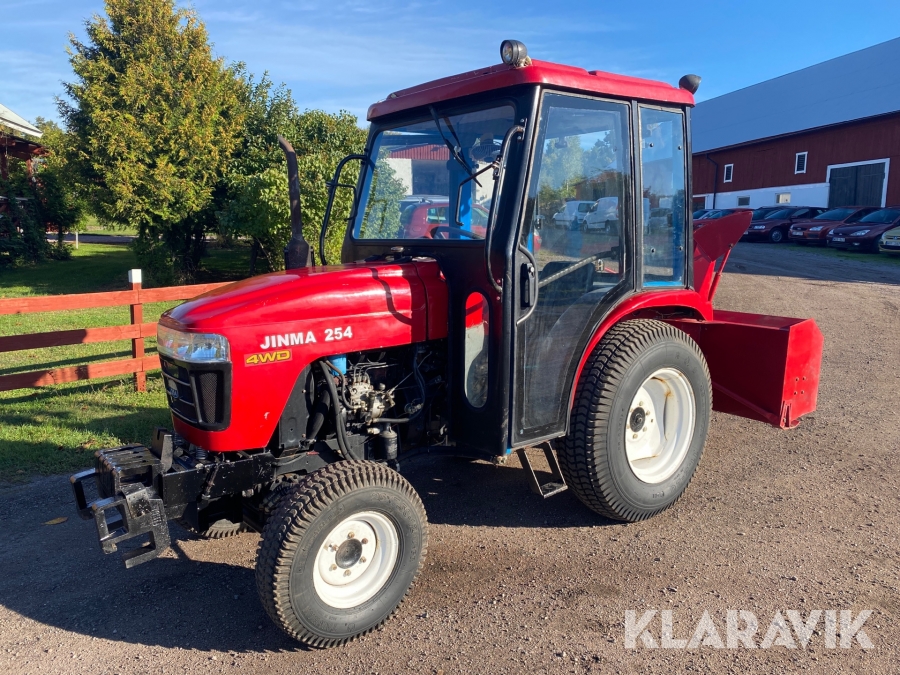 Traktor Jinma 254 4WD med snöfräs