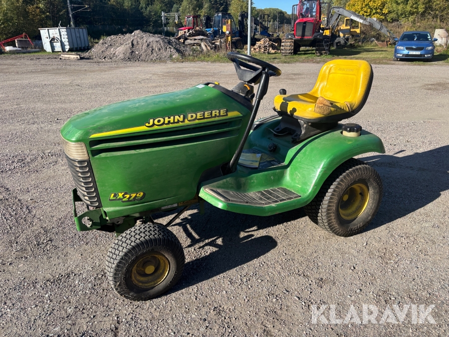 Åkgräsklippare John Deere LX 279