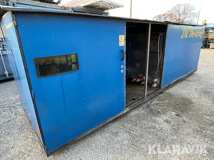 Ackumulatortank rostfri med tillhörande hus
