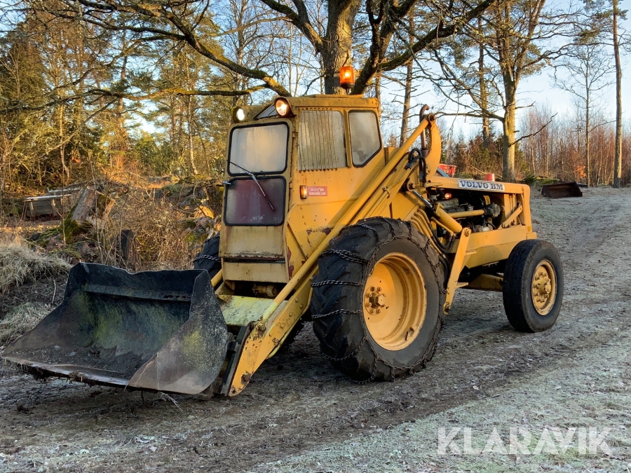 Lastmaskin Volvo BM 218 + 2 redskap