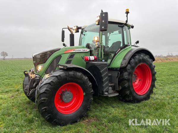 Traktor Fendt 724 Vario