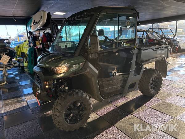 UTV Can-Am Traxter XU HD9 T ABS med hytt