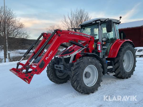 Traktor Massey Ferguson 5S.145 Dyna6