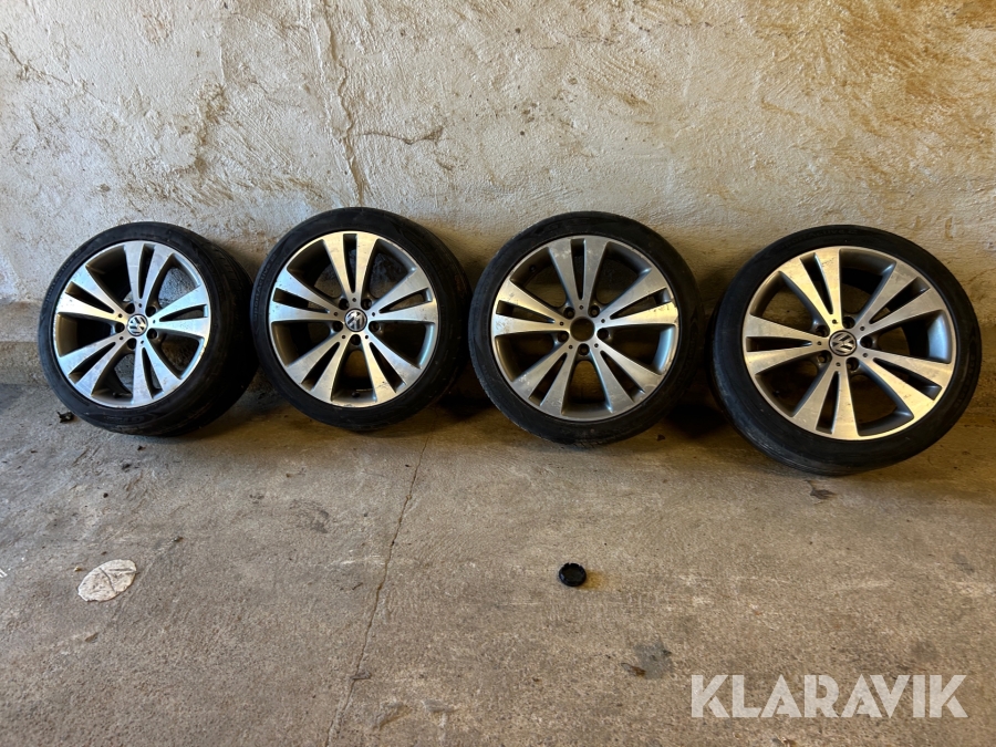 Däck med fälg GT 225/45R18