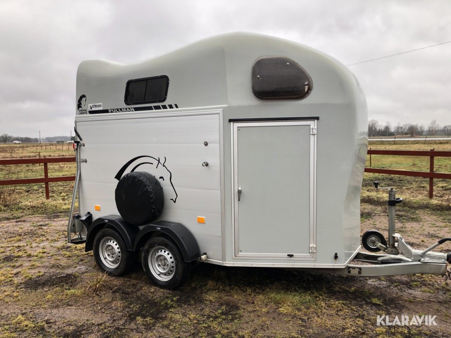 Hästtransport Gold pullman / Cheval Liberté