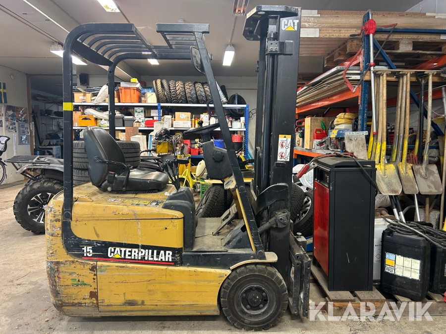 Motviktstruck CAT EP15KRT