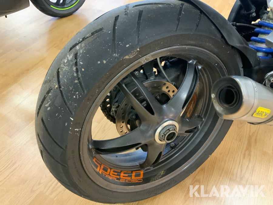 triumph speed triple mcn