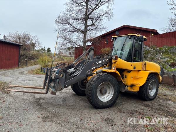 Hjullastare Volvo BM L45B med redskap