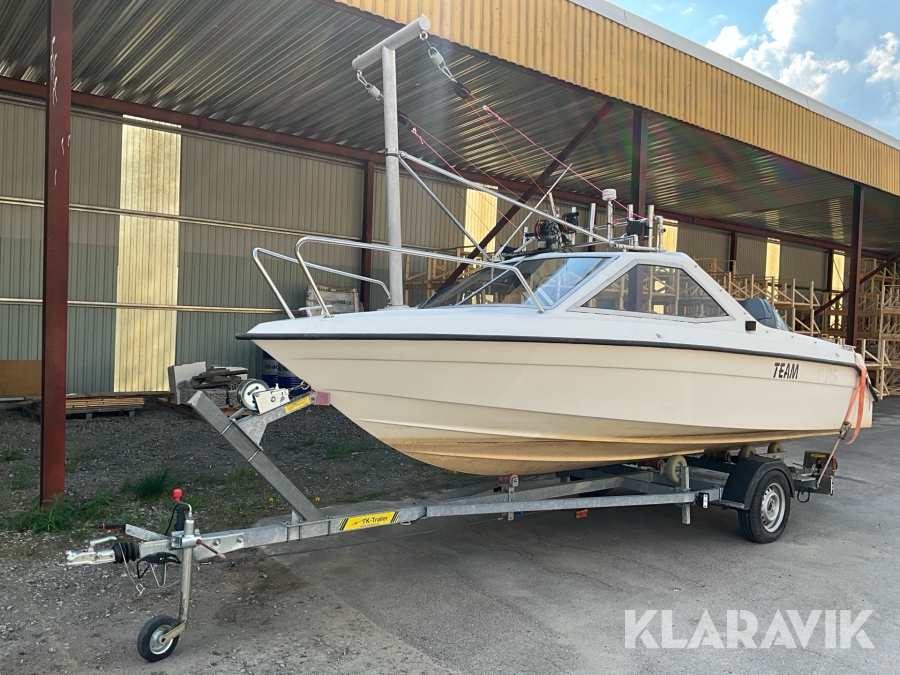 Båt Ryds 550 Big Fish med TK trailer och Yamaha F80 motor